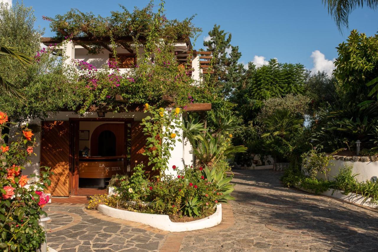 Villaggio La Pizzuta Parghelia Exteriör bild